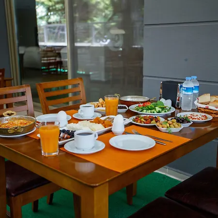 Suena מלון Çeşme